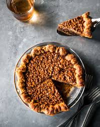 Walnut Bourbon Chocolate Pie Recette En 2020 Tarte Chocolat