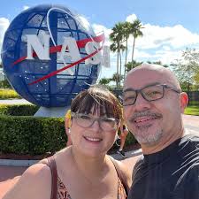 A customer ordered chicken tenders but says KFC served him a deep fried  rat! Here's what's sketchy though: http://aol.it/1IP1cfo