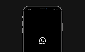 A informação foi confirmada pela rede social ao site social media today após alguns relatos de usuários com o. Whatsapp Agora E Compativel Com Modo Escuro Ihelp Br