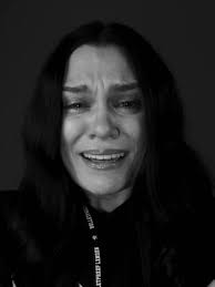 Bu hafta yine yepyeni şarkılar yayınlandı. Akustikhane ekibi olarak “HEİY”  listemizi sizler için güncelledik!, 🎧🫧, Listemizin ilk 5 şarkısı:, 1.⁠  ⁠Hacibab