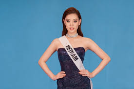 Liệu khánh vân có tìm được người ấy là ai? Khanh Van Xuáº¥t Hiá»‡n Trong Road To Miss Universe 2020 Vá»›i Thong Ä'iá»‡p Vá» Nhá»¯ng Chá»¯ V Y NghÄ©a