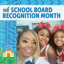 Amber Moffitt's Instagram, Twitter & Facebook