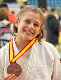 Sumant, creant, liderant.