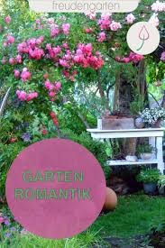 Romantischer Staudengarten Am Bach Staudengarten Garten Romantische Garten