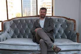 Cuando sebastián tenía 11 años, su abuelo le contó que su papá biológico era un ingeniero forestal llamado antonio sichel. Sebastian Sichel The Candidate Of La Moneda Who Comes To Chair Corfo