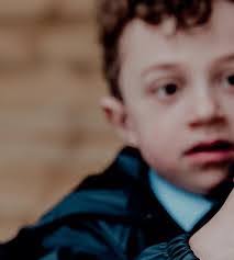 Chloe Neilson's Instagram, Twitter & Facebook