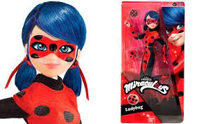 New Miraculous Ladybug Dolls From Playmates Ladybug Cat Noir Rena Rouge Queen Bee A In 2021 Miraculous Ladybug Toys Miraculous Ladybug Queen Bee Miraculous Ladybug