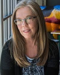 Shannon Mcgarvey's Instagram, Twitter & Facebook