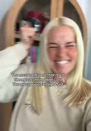 Danielle Mcnew's Instagram, Twitter & Facebook