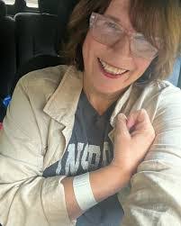 Barbara Tripodi's Instagram, Twitter & Facebook