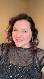 Angelica Parsons's Instagram, Twitter & Facebook