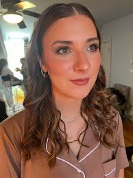 The last wedding of the season and these girls were wonderful to work  with!🩵 Steph and Jess tag teamed this bridal party! Steph with all of the  hair and Jess with all