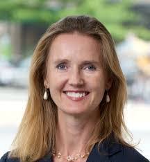 Ella Elmore's Instagram, Twitter & Facebook