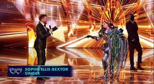 The format remains the same, with the celebrities facing off against each other (during the first and second week, they compete against each other in pairs). Who Has Been Revealed On The Masked Singer Uk Heart