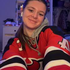 Hi! My name is Hannah and I'm from Wall, NJ! I'm not 100% committed to UTK,  but it's one of my top schools. I plan