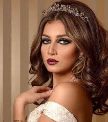 تصفحي صور شعر ويفي عريض للمناسبات Yasmina