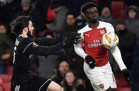Currently 17 years of age, bukayo is regarded as the upcoming footballing star. Arsenal Starlet Bukayo Saka Sent To Bed Early By His Mum And Dad Before Stunning Full Debut Against Qarabag
