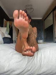 Fetish queen feet