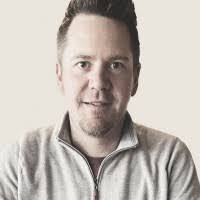 Tessa Vickers's Instagram, Twitter & Facebook