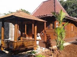 Maybe you would like to learn more about one of these? 40 Contoh Desain Rumah Kayu Minimalis Modern Dan Klasik