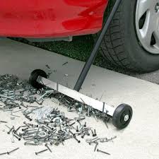 Magnetic Sweeper Pick Up Tool Floor Magnet Metal Rolling Pickup Roller Garage Magnetic Magnetic Sweepers Push Broom Metal Cleaners