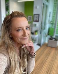 A trip of a lifetime! Jeff and I just got back from 12 days in Europe…. so  much fun… so incredibly beautiful… so much love! I could not possibly fit  it all