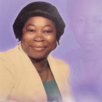 Earline Mcgee's Instagram, Twitter & Facebook