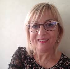 Sandra Bartolotta's Instagram, Twitter & Facebook