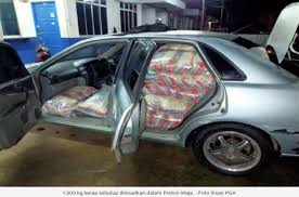 Check spelling or type a new query. Pecut Bawa 1 300 Kg Beras Seludup Mykmu Net