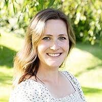 The Story She Left Behind by Patti Callahan Henry