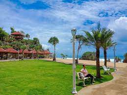 Dimana, kita semua akan dikenakan biaya sebesar 10 ribu rupiah. Harga Tiket Masuk Pantai Ngrawe Terbaru Di Gunung Kidul Jogja Agustus 2021 Wisatakaka