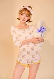 koreamn おしゃれまとめの人気アイデア pinterest れな 椿 パジャマ 自転車置場