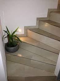 Finden sie im henkelhaus tipps, tricks und anleitungen zum thema treppe fliesen. Treppe Fliesen Treppenfliesen Gewendelte Treppe