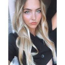 Elena Andreea Olteanu (@elenaandreeaoltea)