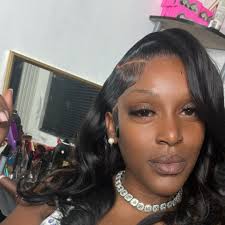 Dear God, I just want to take a moment to say thank You. No matter what  I've faced, You've always been in my corner. Your word in 1 Thessalonians  5:18 says, “Give