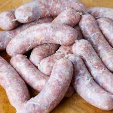 Bratwurst Mit Kastanienhonig Und Walnuss Bratwurst Rezepte Bruhwurst Rezepte Selber Wursten In 2020 Rezepte Mit Wurstchen Wurstchen Bratwurst Rezepte