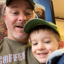 Is it true that Thumbtack charges contractors $200 for a lead?