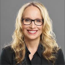 What are good Italian spots in Vegas for a diamond celebration dinner?