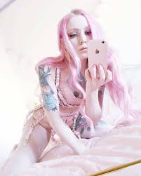 Shamandalie exposed - a forbidden pleasure - desire her form