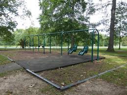 The park consists of a circular ring with a large central greenspace that is surrounded by a moat and walking trails. Swings At Bellevue State Park Picture Of Bellevue State Park Wilmington Tripadvisor