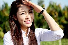 Nếu như lúc đăng quang cô bị dư luận chê bai về nhan sắc thì thời gian gần đây cô đã chứng minh mình xứng đáng. Ä'áº·ng Thu Tháº£o Ä'ong Phim Ä'á» Tai Thanh Co Co Boc