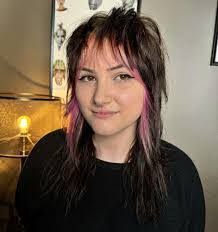 Cassie Stout's Instagram, Twitter & Facebook