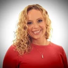 Alicia Wahl's Instagram, Twitter & Facebook