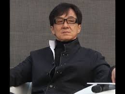 # 成龙退出林凤娇全资持股公司 #老子说祸兮福之所倚，福兮祸之所伏。 幸运的时候不要忘形，失意的时候也不要绝望，相信事情总会有转机。 #成龙退出林凤娇全资持股公司# 两人已结婚近40年并育有一子房祖名，应该就是公司正常变更吧。 æˆé¾™jackie Chanåœ¨æˆ¿ç¥–åjaycee Fongå¸æ¯'è¢«æ•åŽé¦–äº®ç›¸ åˆ«ä¼¤å®³å°æˆ¿å­å¦ˆæž—å‡¤å¨‡ Youtube