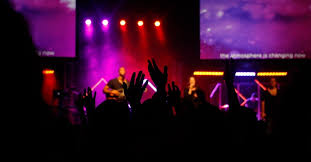 Old or New Worship Style—Is One Better than the Other?