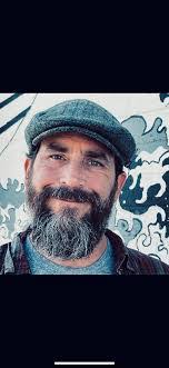 Robert Kadin's Instagram, Twitter & Facebook