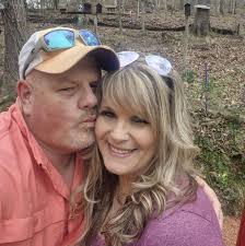 Four people were charged after a fight broke out Friday night during the  softball game at Belton-Honea Path High School in South Carolina.  https://shorturl.at/M75jN