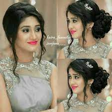 Pin By Aamna Khan On Naira Hairstyles For Gowns Front Hair Styles Bridal Hair Buns