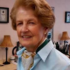 Virginia Lange's Instagram, Twitter & Facebook