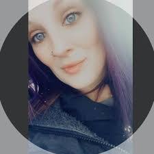 Ashleigh Nicosia's Instagram, Twitter & Facebook